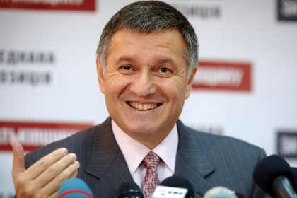 Арсен Аваков дал понять, что антитеррористическая операция на востоке Украины будет продолжена.