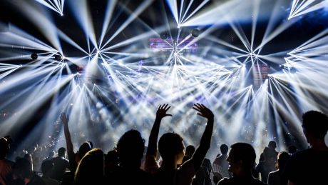 Un milion de dolari pentru un bilet la un festival muzical. Foto:iamsterdam.com