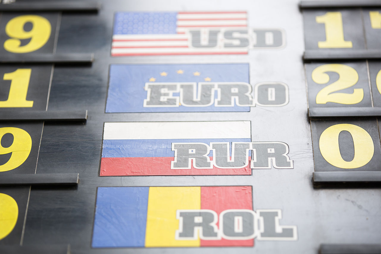 Leul continuă să se aprecieze în raport cu euro. Foto: publika.md