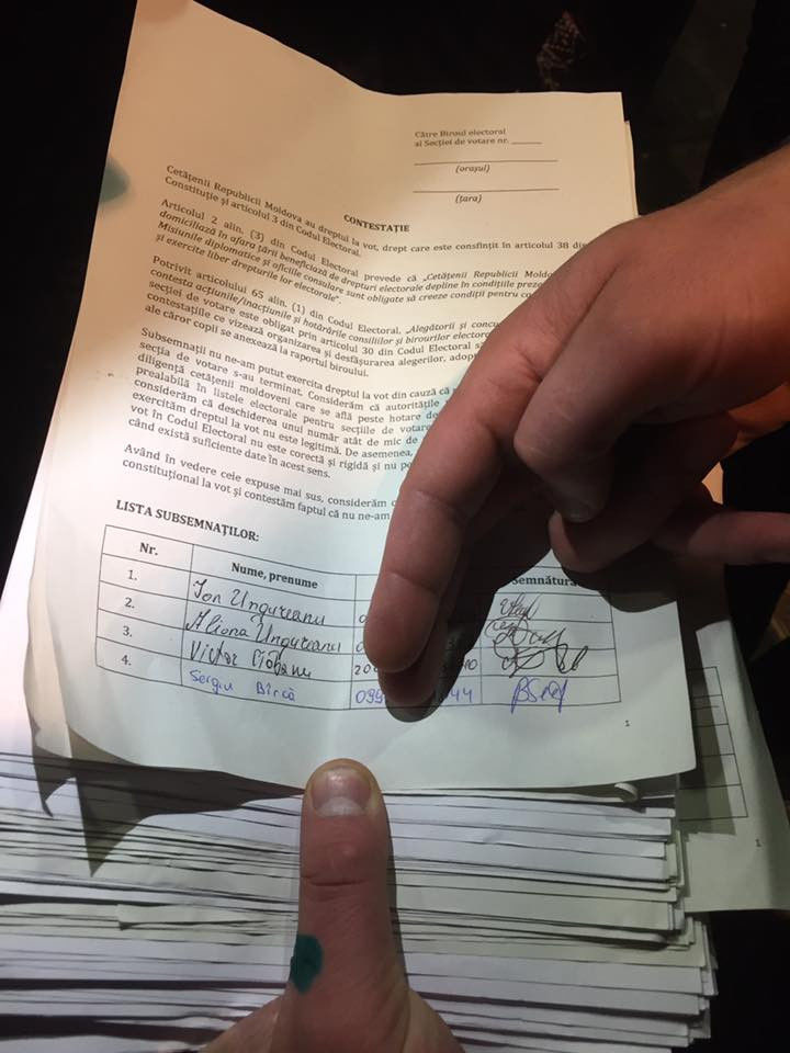 Buletine insuficiente au fost și la secții din Bologna, Dublin, Barcelona și la secția de votare din incinta Ambasadei Republicii Moldova la București.