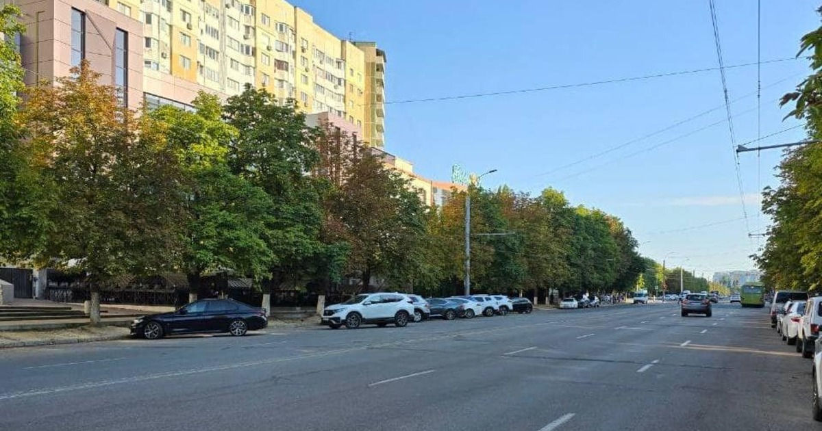Ceban: Au început acțiunile de aplicare a Slurry Seal pe bulevardul Moscova.