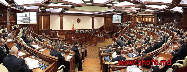 В Молдове женщины составляют более 50% населения. Фото: photo.md.