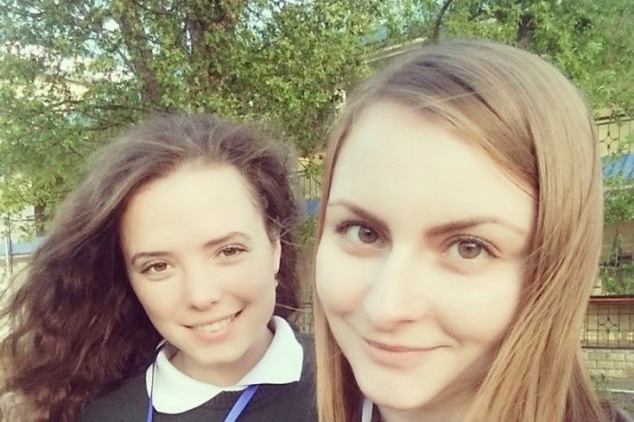 Două studente din Republica Modova, plecate în SUA, au fost implicate într-un accident rutier. Foto: gofundme.com