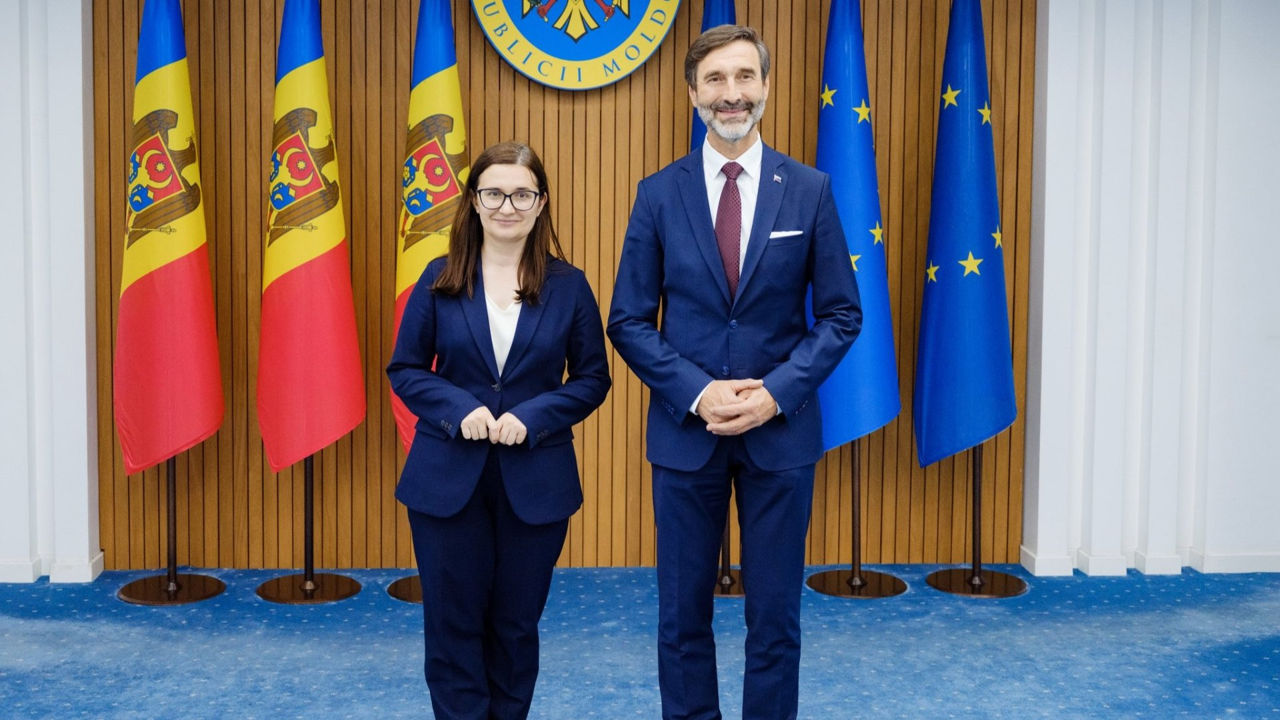 Chișinăul și Bratislava discută următorii pași în negocierile de aderare la UE.