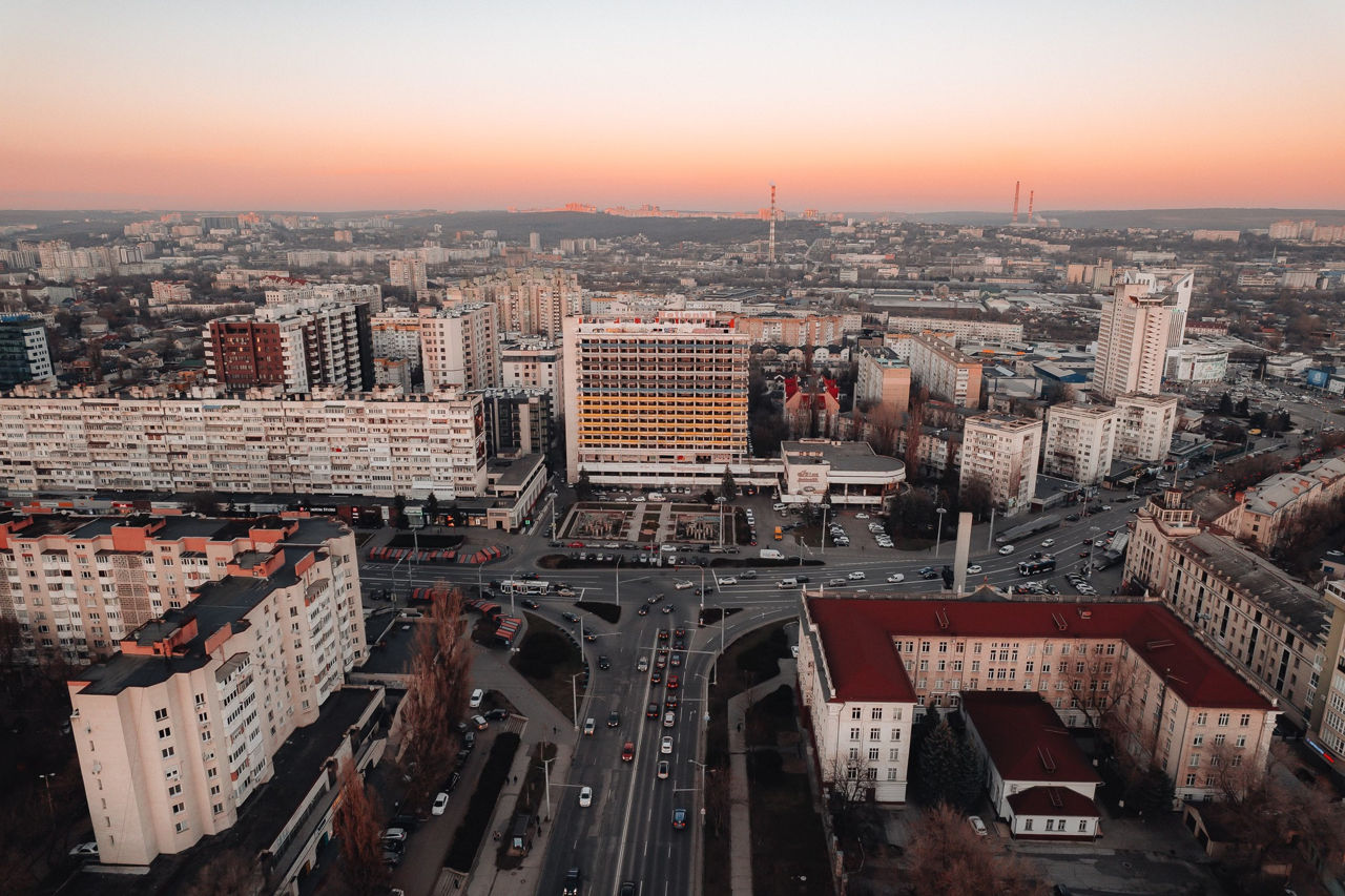 Последний день недели будет облачным: ожидается сильный ветер. Фото: Stanisław November.