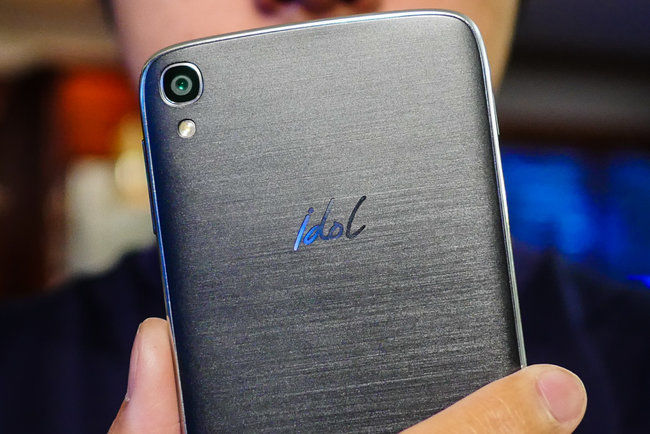 Вирус устанавливался на модели Alcatel Pixi 4 и A3 Max, а также был доступен для загрузки в Google Play. 