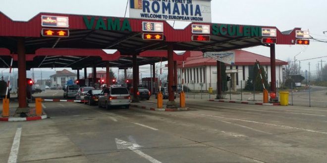 На границе в Румынии у гражданина Молдовы в багаже нашли поддельный документ.