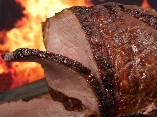 Ученые выявили связь потребления красного мяса с преждевременной смертью.