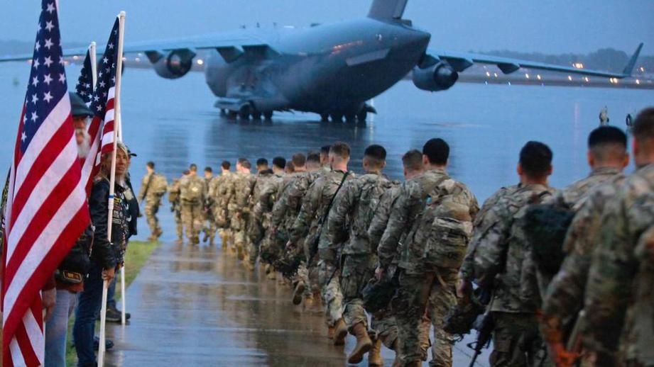 США начали сокращать численность войск в Афганистане.