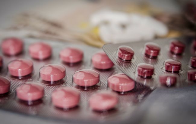 Merck просит одобрить использование таблеток от COVID в ЕС.