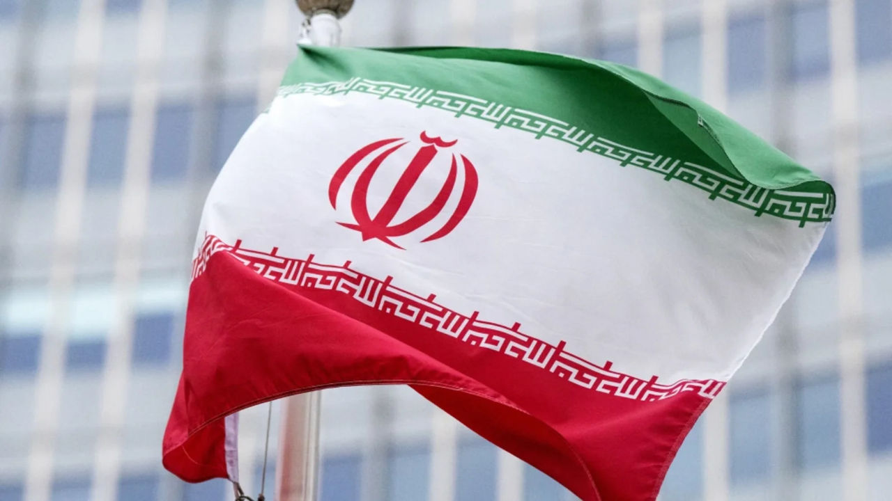 WSJ: Иран отказался от посредников при продаже нефти.