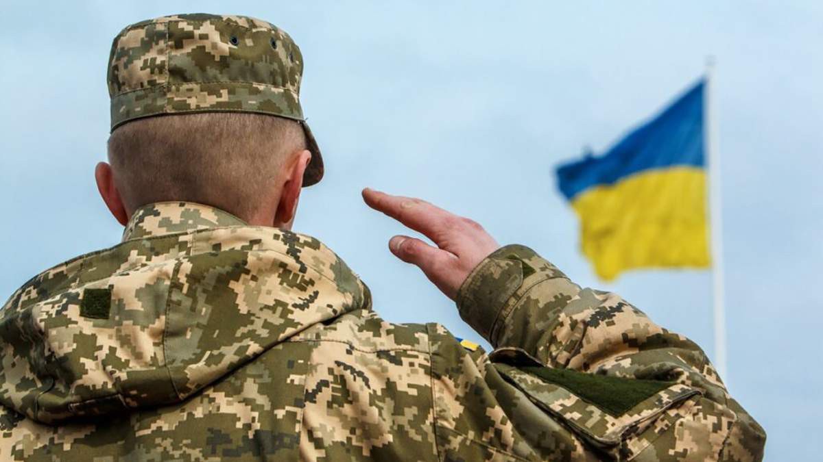 Страны Европы советуют своим гражданам немедленно уезжать из Украины.
