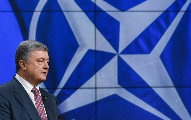 Порошенко подписал программу партнерства с НАТО.