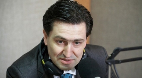 Există suspiciuni că Partidul Comuniştilor i-a solicitat Federaţiei Ruse să introducă embargoul la producţia alcoolică moldovenească, a declarat Vitalie Catană.
