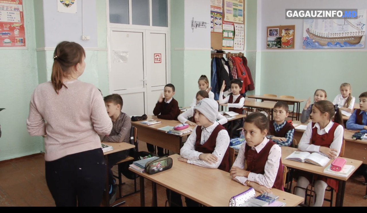 В Комрате десятилетняя Элла победила рак и вернулась в школу.