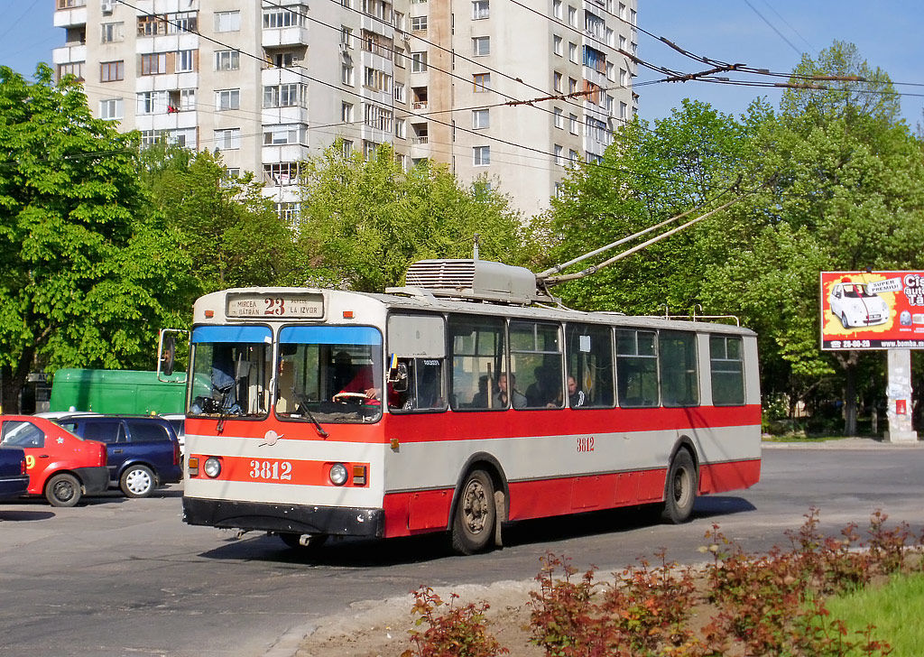 В то же время, некоторые жители столицы утверждают, что единиц общественного транспорта слишком мало