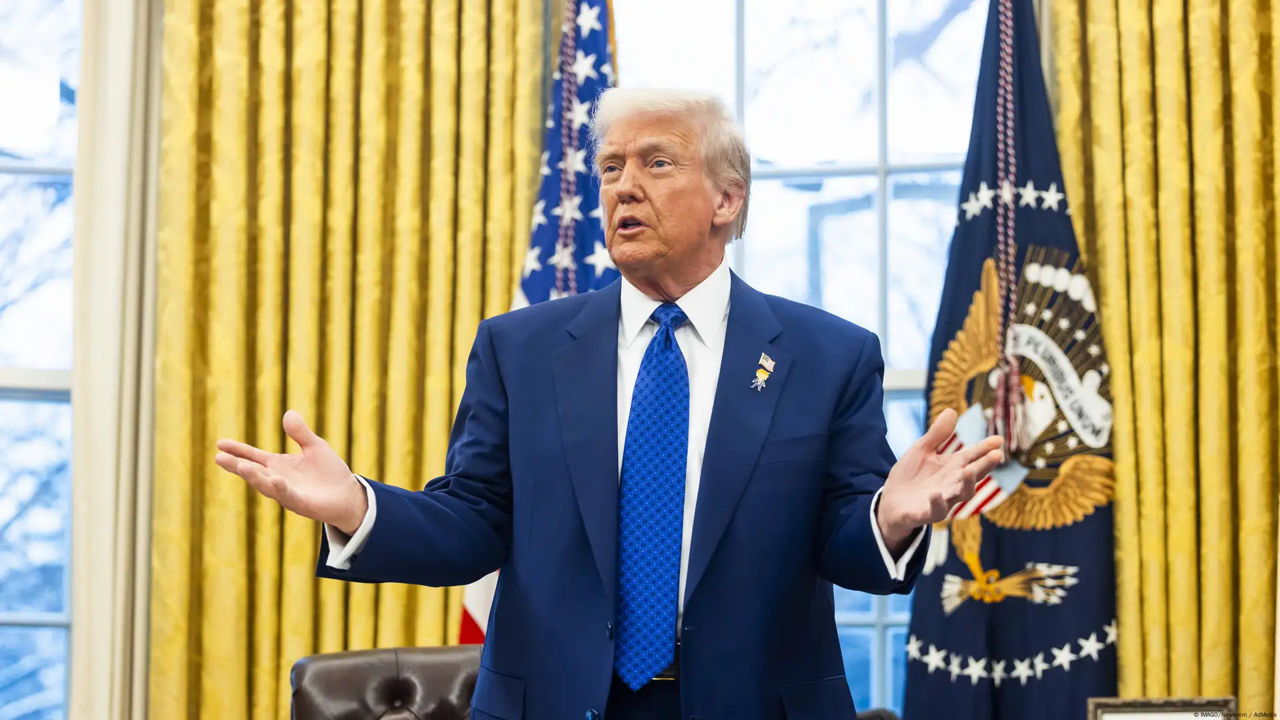 Donald Trump a anunțat tarife vamale de 25% pentru mărfurile din UE.