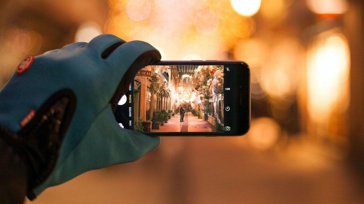 Премьера первой оперы-фильма, снятой на iPhone, состоялась в Сети.