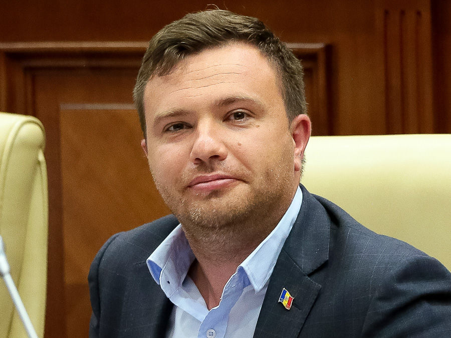 Депутат PAS: Административная реформа - это условие вступления в ЕС.