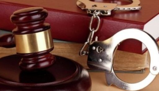 Законопроект предусматривает также более суровые наказания и за доведение до самоубийства.