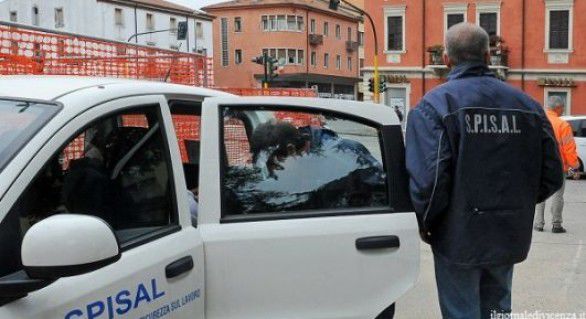 La locul incidentului s-a prezentat un echipaj al poliției și al medicilor.