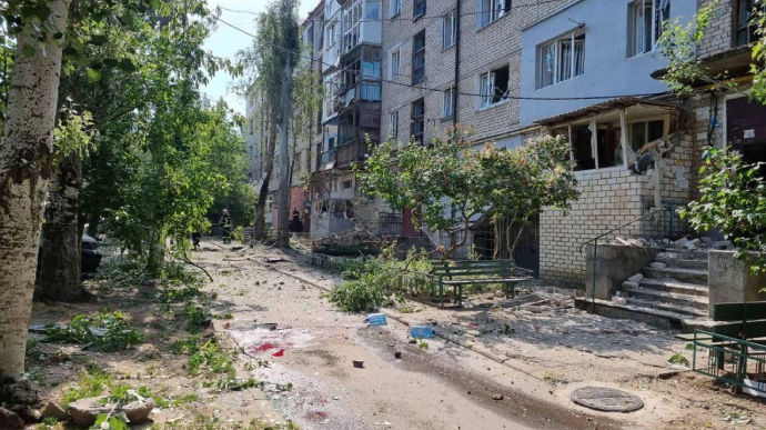 Обстрел жилого квартала Николаева: один человек погиб, шесть раненых.