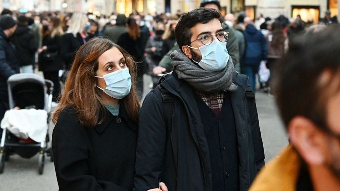 Италия ослабляет правила изоляции для лиц, контактировавших с больными Covid.