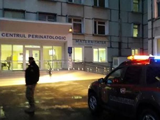 Женщину, едва не родившую на улице в Кишиневе, спасли карабинеры.