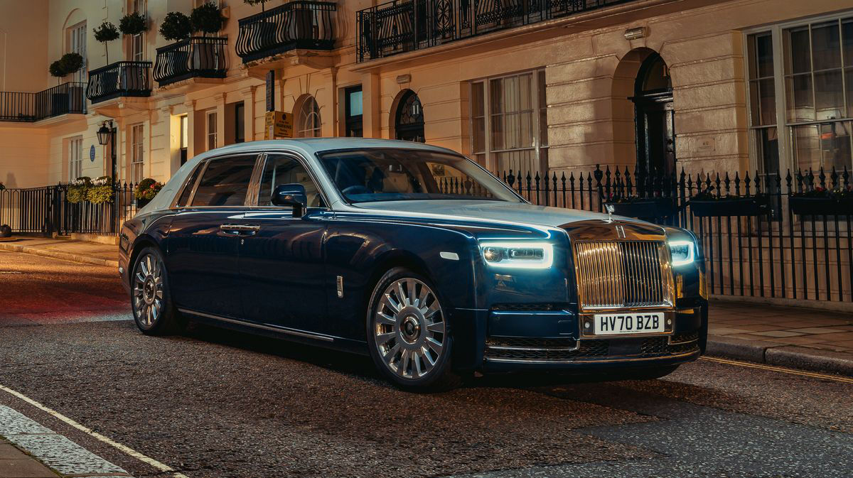 В Rolls-Royce заявили о рекордных продажах за прошлый год.