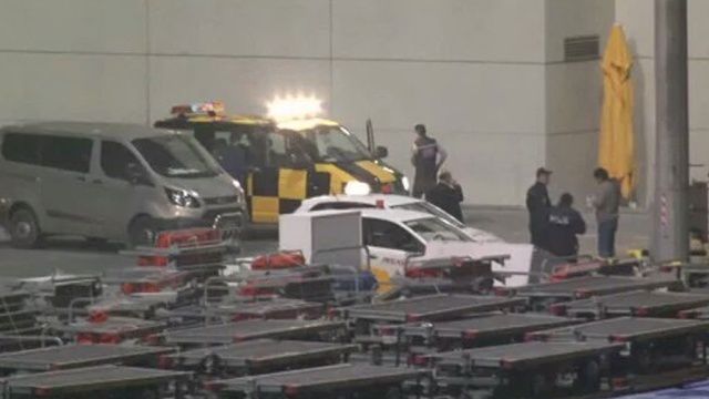 На стоянке для самолетов в стамбульском аэропорту им. Сабихи Гекчен произошел взрыв.