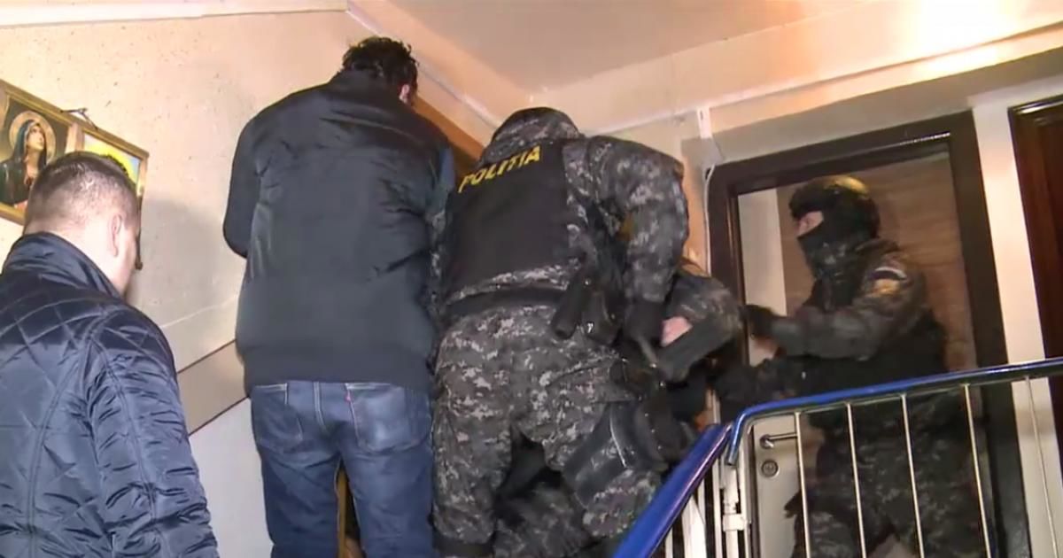 Un bărbat cere 90.000 de euro Poliției Române.