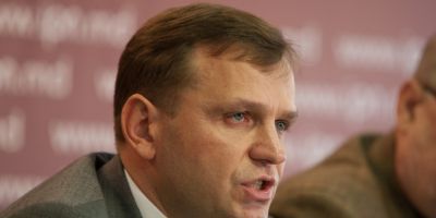Jurnaliști, numiți imbecili și ratați de membrii Platformei ”DA”. Foto: adevarul.ro