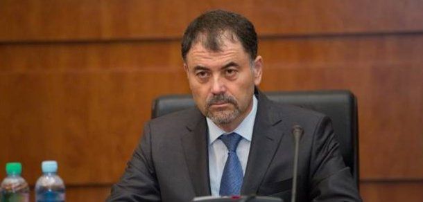 Anatol Șalaru, a declarat presei că președintele Timofti l-a sunat și i-a spus că nu se împotrivește expunerii tehnicii militare americane.  Foto: publika.md