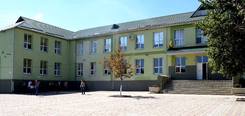 В Гагаузии не планируют закрывать школы из-за коронавируса.