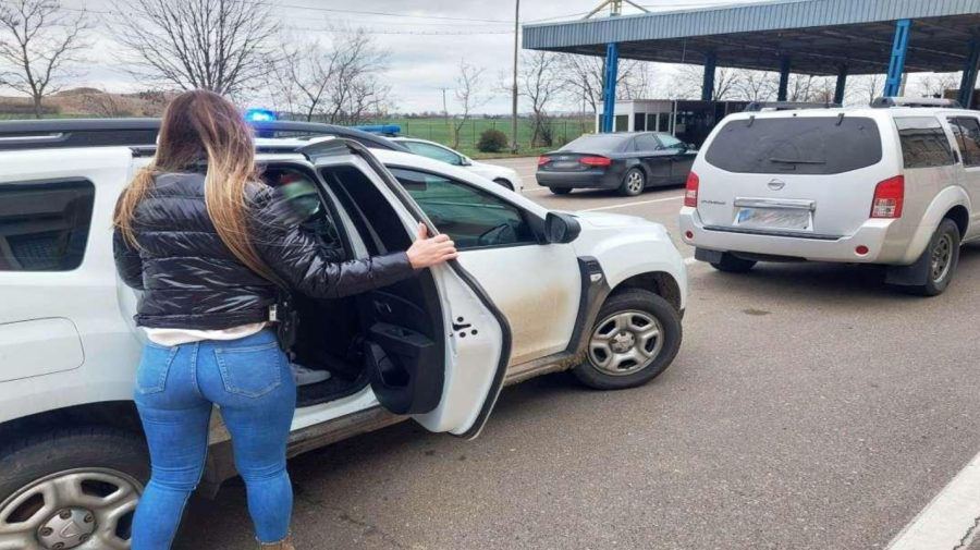 На КПП "Албица" задержали молдаванку, разыскиваемую властями Греции.