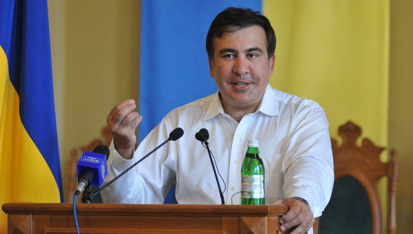Саакашвили отметил, что не собирается претендовать на место главы правительства, однако уверен, что Яценюка нужно отправить в отставку.