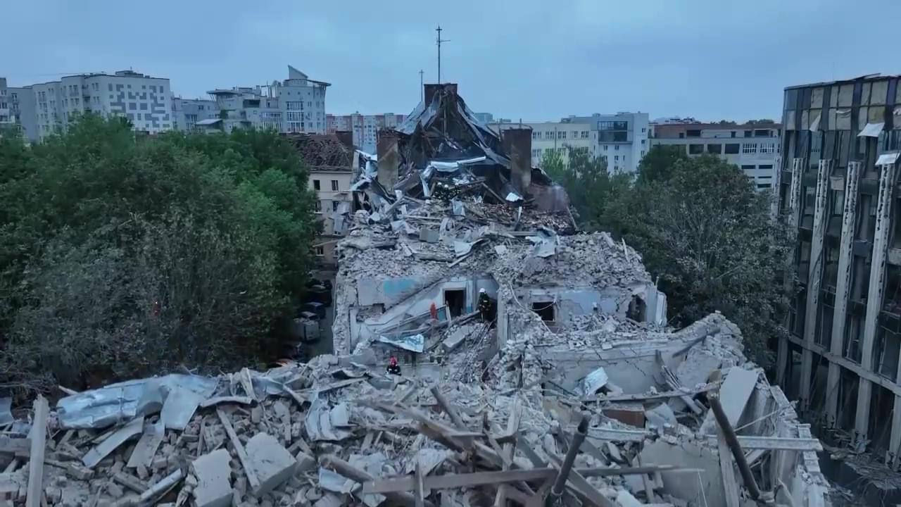 Еврокомиссия: Удар России по Львову - военное преступление.