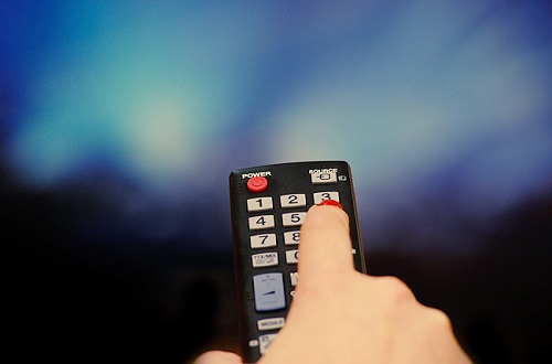 Телеканал AccentTV исключен без объяснения причин из эфира нескольких кабельных операторов.