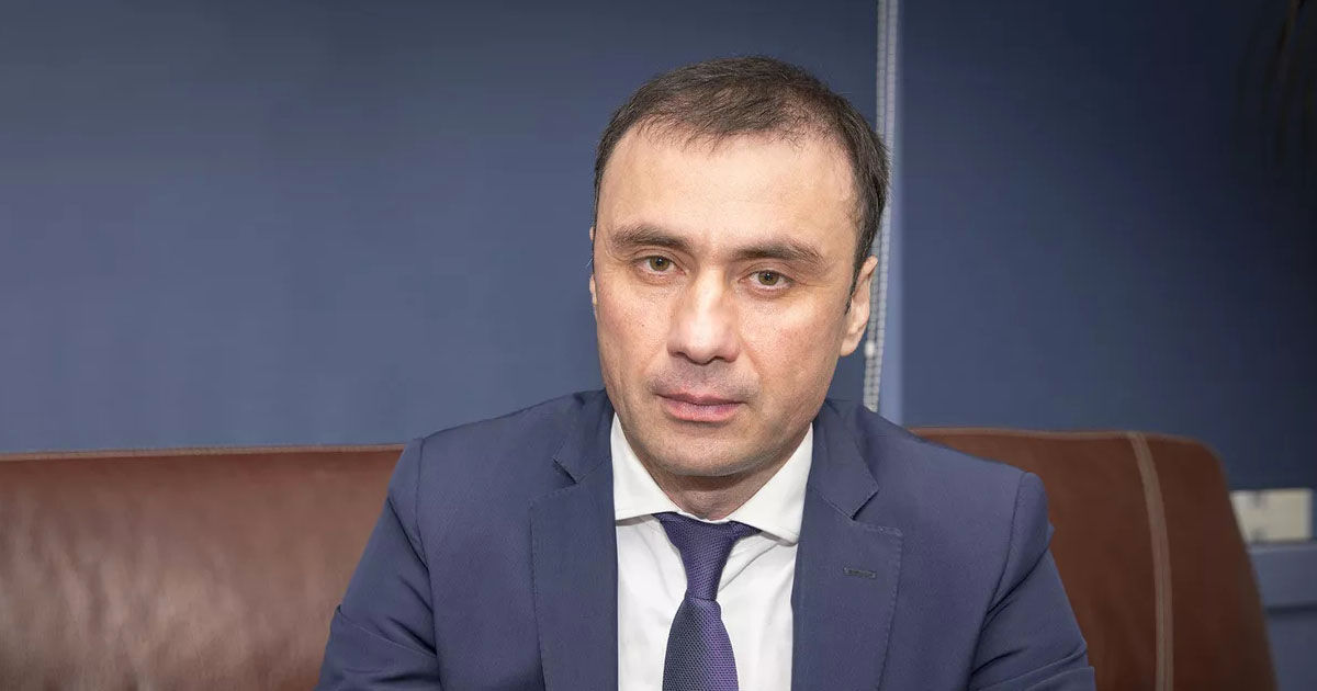 Бывший молдавский министр Пырлог экстрадирован во Францию по обвинению в коррупции.