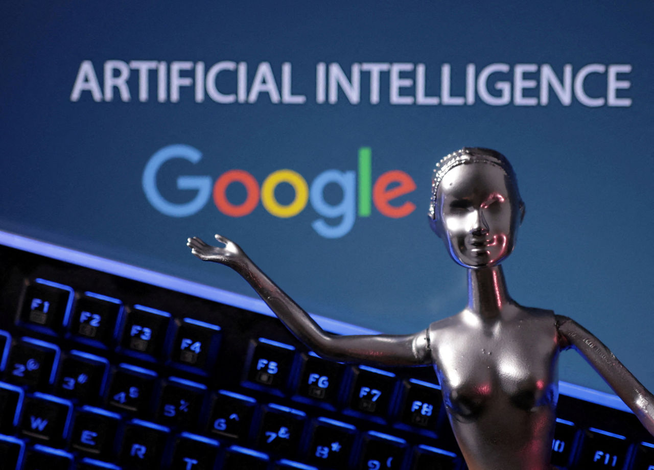 Google перенесла запуск своего искусственного интеллекта Gemini на 2024 год.