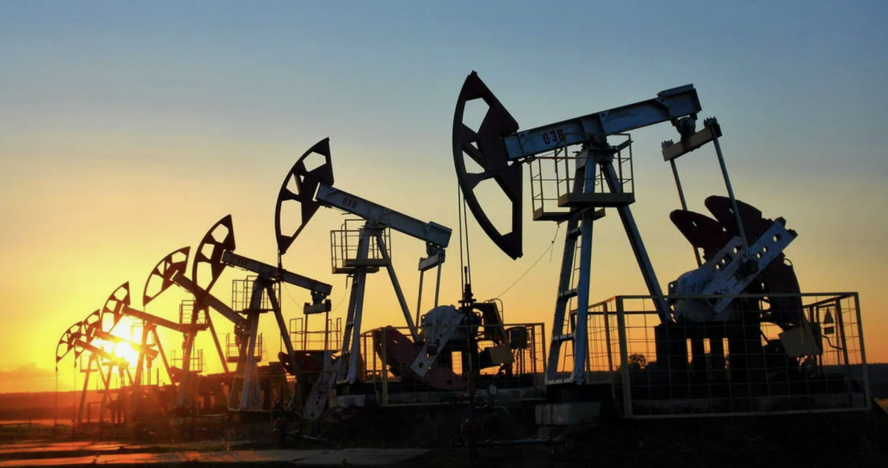 Прибыль ведущих нефтяных компаний выросла на фоне конфликта на Ближнем Востоке.