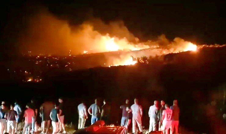 Неопознанный объект упал с неба и взорвался неподалеку от столицы на территории Северного Кипра. 