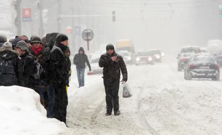 Anul nou vine cu temperaturi scăzute. Meteorologii anunţă că în noaptea dintre ani vremea se răceşte până la minus 24 de grade Celsius.