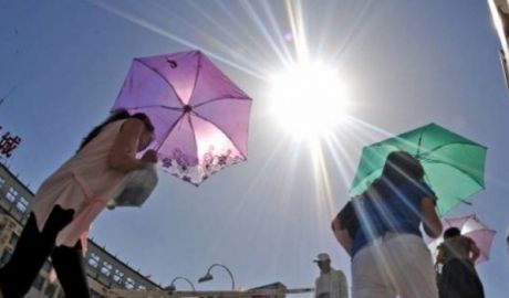 Meteorologii anunţă pentru acest weekend cer variabil, fără precipitaţii. Foto: romaniatv.net