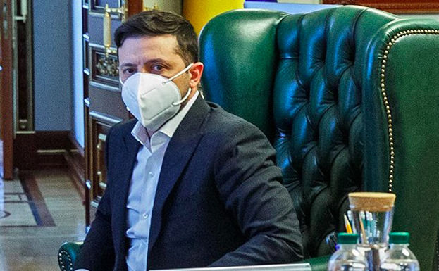 Зеленский пообещал миллион долларов за изобретение вакцины от COVID-19.