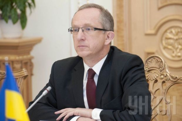 Посол напомнил, что ЕС предоставляет помощь Украине для проведения реформ.