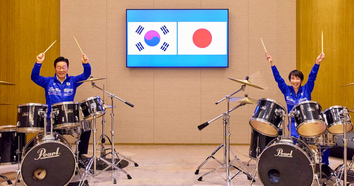 Liderii Japoniei și Coreei de Sud au cântat împreună K-pop la tobe.