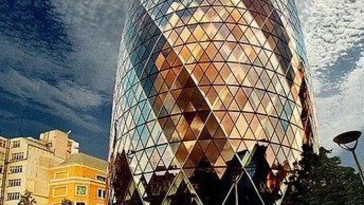 Alertă cu bombă la una din cele mai importante clădiri din Londra