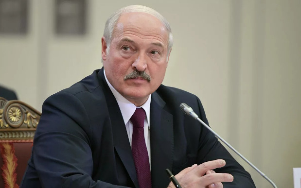 Лукашенко дал поручение начать переговоры с Казахстаном по нефти.