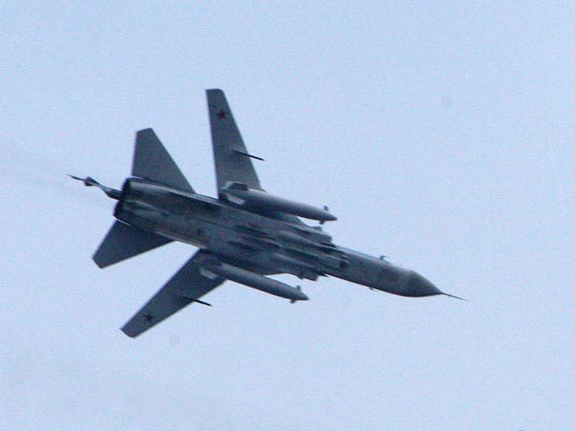 Российский самолет подходил к американскому кораблю на расстояние около одного километра на высоте 150 метров.